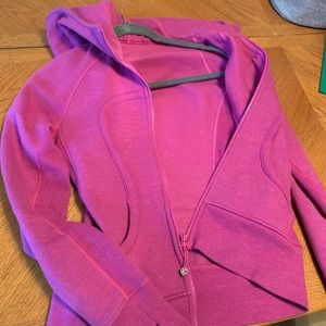 Mauve lululemon jacket